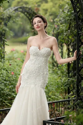 Pearl Beaded Lace Body-hugging Nude Tulle Wedding Dress