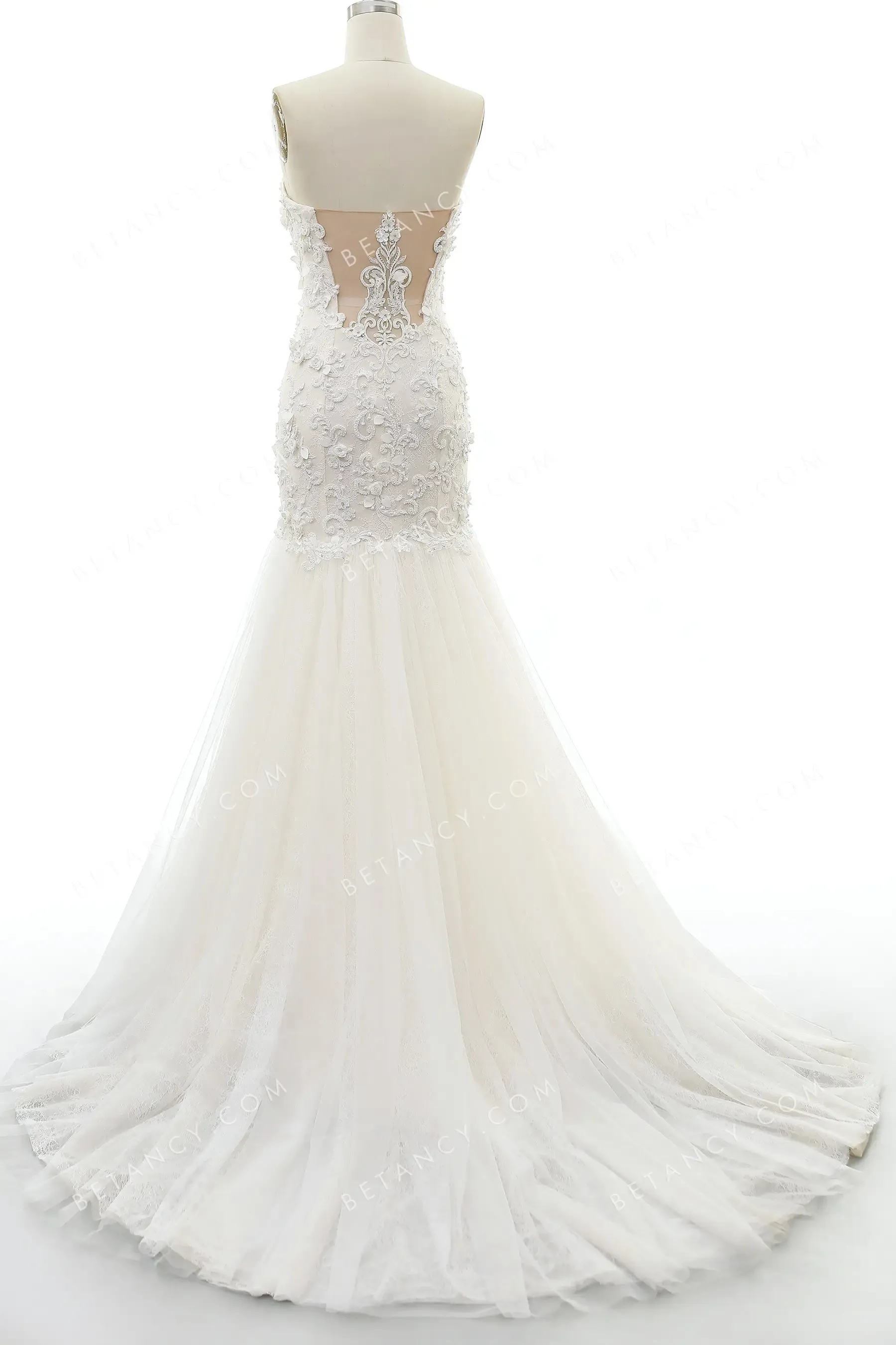 Pearl Beaded Lace Body-hugging Nude Tulle Wedding Dress